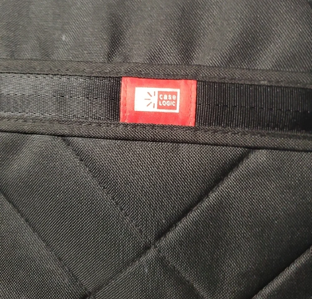 Men's Black Laptop Messenger Bag - CASE LOGIC Brand - Picture 5 of 8
